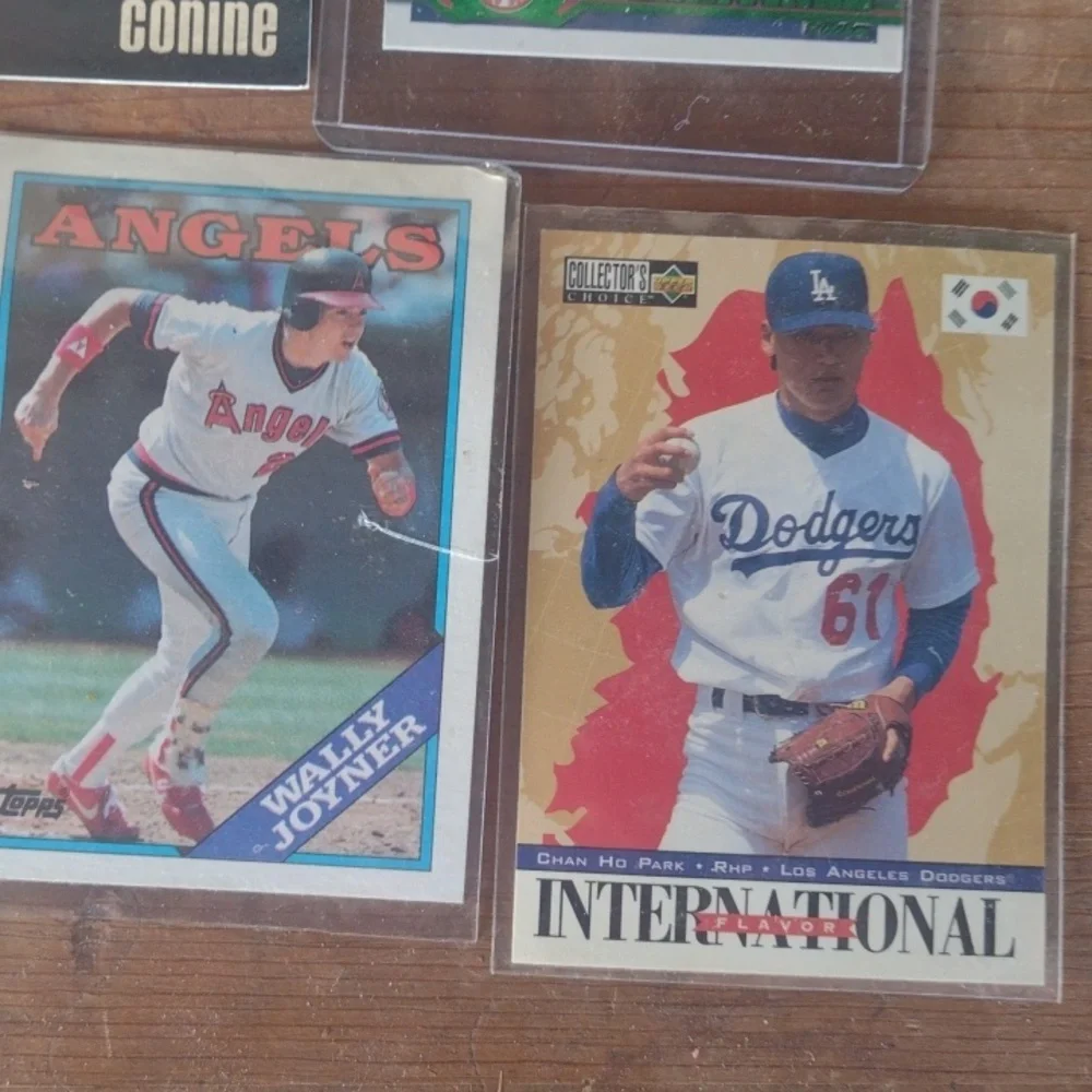 Baseball Trading Card Collection - Picture 5 of 5